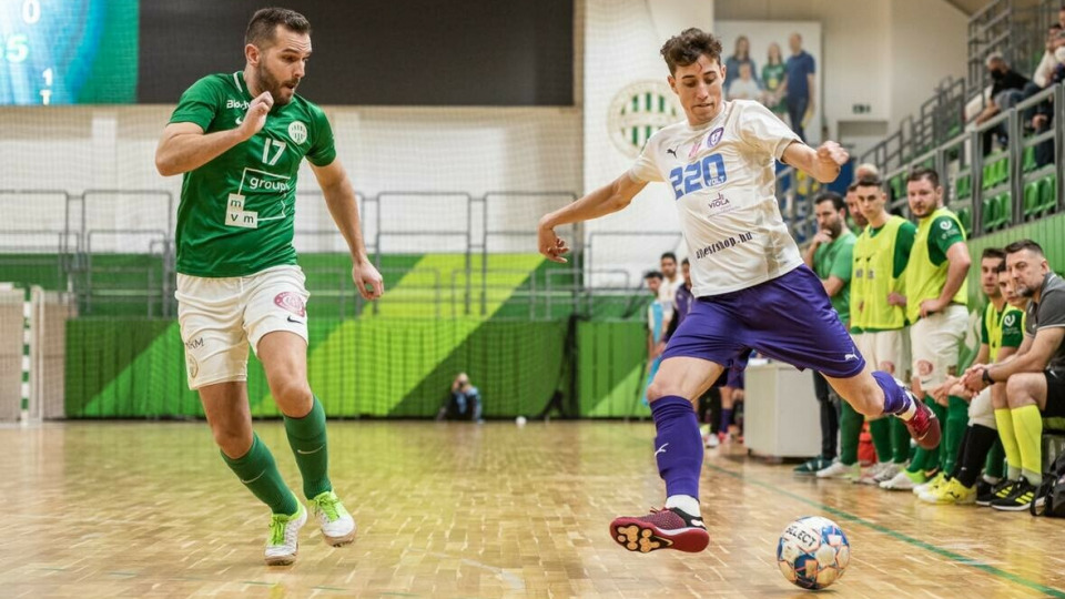 Futsal: Döntetlen a Fradi-Újpest, magabiztosan nyertek a bajnoksesélyesek