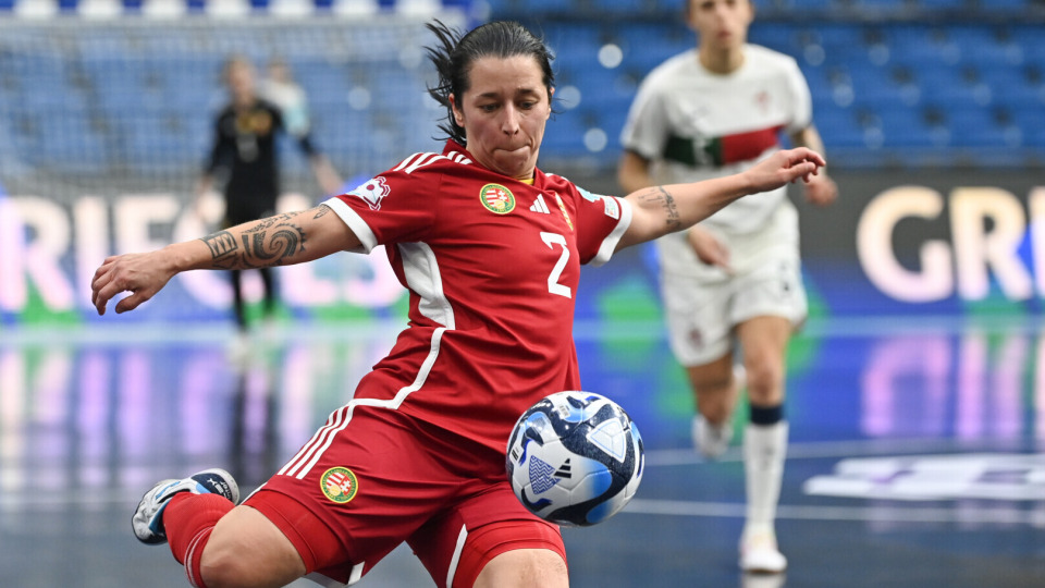 A szlovénok ellen készülnek a női futsalosok